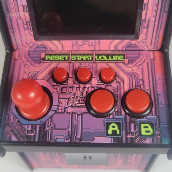 200-Game Mini Arcade Machine Funderdome Retro Classic Gaming 2011 - Picture 13 of 16